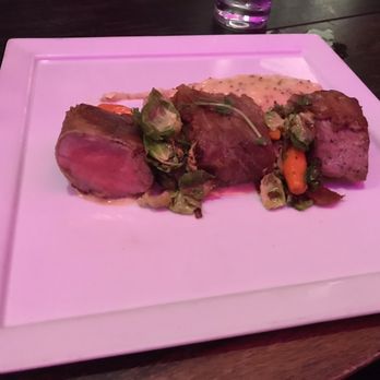Stage Restaurant - Beef Wellington - New American Near Me - Honolulu, Hawaii Stage Restaurant - Beef Wellington - New American Near Me - Honolulu, Hawaii
