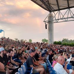 MIDFLORIDA Credit Union Amphitheatre - Filling up!