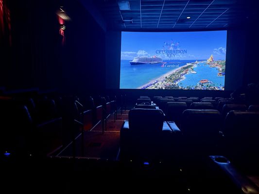 AMC Santa Monica 7 by null