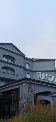 Pentahotel Paris CDG Airport by null