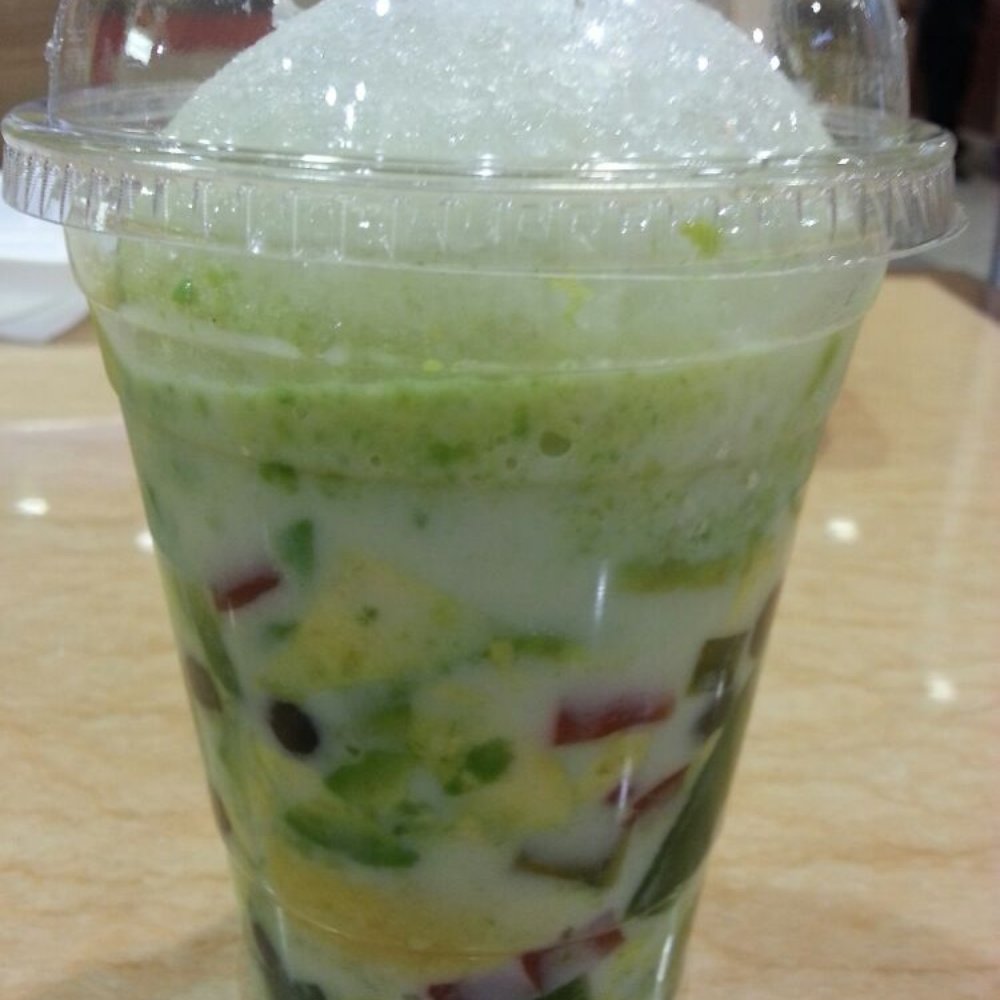 Aroma Coffee and Snacks - The famous and addicting Smash Avocado - Desserts Near Me - Milpitas, California