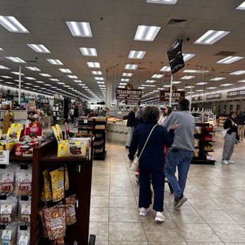 Buc-ee’s - Gas Stations Near Me - Texas City, Texas