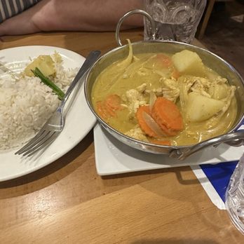 Tamarind Thai Restaurant - Chicken curry - Thai Near Me - La Mesa, California