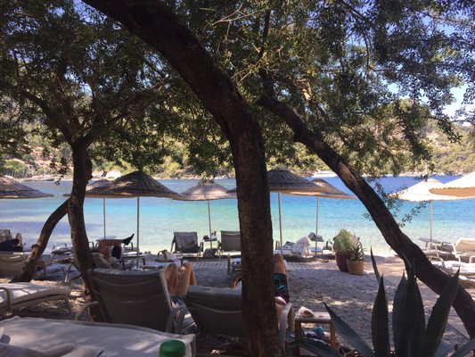 Hillside Beach Club by null