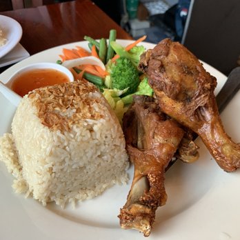 Spicy Shallot - Coconut Rice with Crispy Chicken - Thai Near Me - Elmhurst, New York