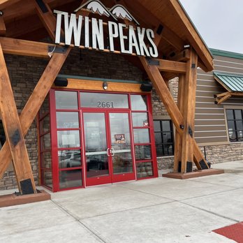 Twin Peaks - New American Near Me - Dayton, Ohio Twin Peaks - New American Near Me - Dayton, Ohio