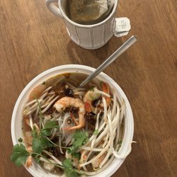 Shrimp pho