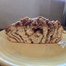 Sticky Pecan Rolls