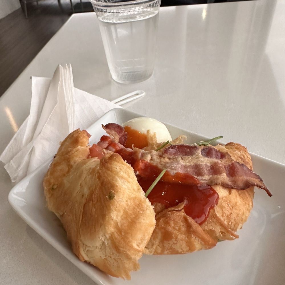 Breakfast croissant Breakfast croissant