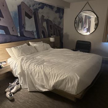 The LINQ - A Caesars Rewards Destination - Hotels Near Me - Las Vegas, Nevada The LINQ - A Caesars Rewards Destination - Hotels Near Me - Las Vegas, Nevada
