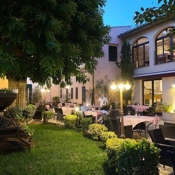 Trencadora - Outdoor seating - Mediterranean Near Me - Pollensa, PM