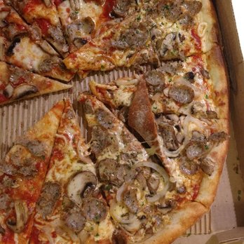 Pagliacci Pizza - Pizza Near Me - Seattle, Washington