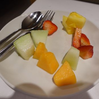 Greenwich Lounge - Fruit Selection - Airport Lounges Near Me - Queens, New York
