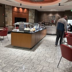 Delta Sky Club in Terminal B & C