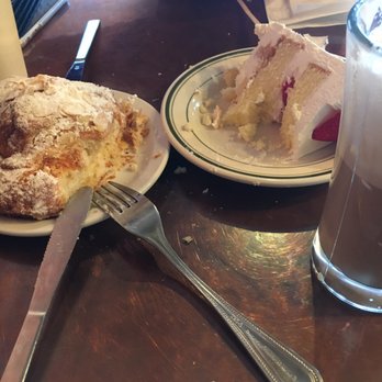 Freeport Bakery - Almond croissant, Fruit Basket slice and a hot coffee latte nommm... - Bakeries Near Me - Sacramento, California Freeport Bakery - Almond croissant, Fruit Basket slice and a hot coffee latte nommm... - Bakeries Near Me - Sacramento, California
