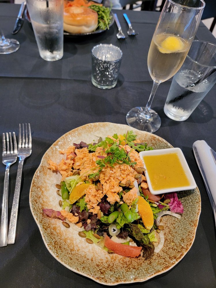 WILDEST RESTAURANT & BAR 277 Photos & 186 Reviews 72990 El Paseo