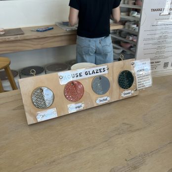 Kollektiv Clay Studio - Glazes - Art Classes Near Me - Oakland, California Kollektiv Clay Studio - Glazes - Art Classes Near Me - Oakland, California