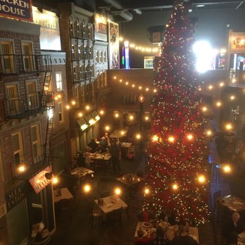 Pasghetti's - Looking down at the main "courtyard" from the 2nd floor - Italian Near Me - Branson, Missouri Pasghetti's - Looking down at the main "courtyard" from the 2nd floor - Italian Near Me - Branson, Missouri