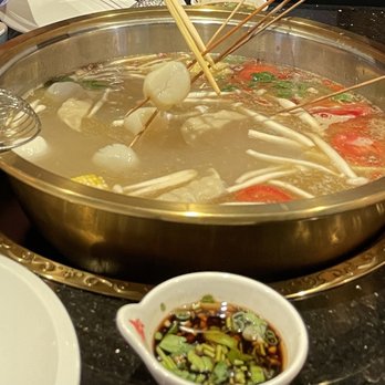 Miami Hot BBQ - Hot pot (1 large pot for the whole table) - Hot Pot Near Me - Hollywood, Florida