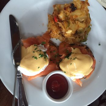 Perch - Smoked Salmon Benedict - Lounges Near Me - Los Angeles, California Perch - Smoked Salmon Benedict - Lounges Near Me - Los Angeles, California
