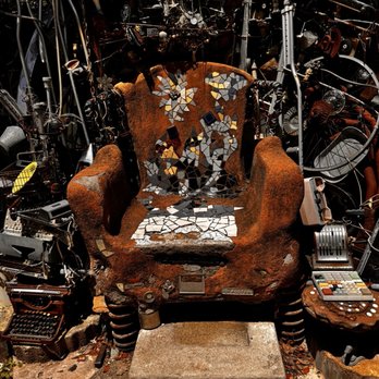 Cathedral of Junk - Junkyards Near Me - Austin, Texas Cathedral of Junk - Junkyards Near Me - Austin, Texas