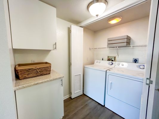 La Pacifica Apartments by null