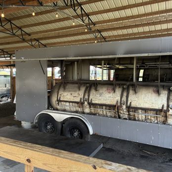 Dampf Good BBQ - Outside - Barbeque Near Me - Cary, North Carolina