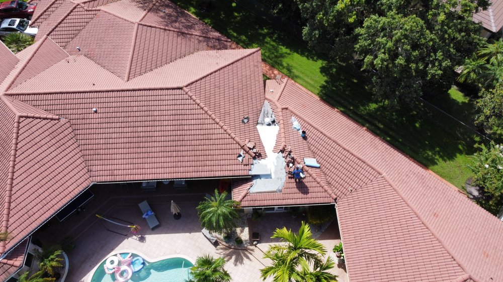 Slide of D'Agostino Roofing