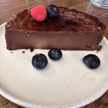 Mood - Chocolate cheesecake - Breakfast & Brunch Near Me - Los Angeles, California Mood - Chocolate cheesecake - Breakfast & Brunch Near Me - Los Angeles, California