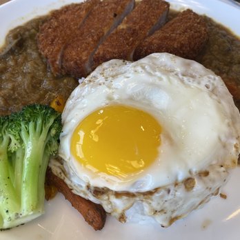 La Petite Colline - Curry katsu - Bakeries Near Me - Toronto, Ontario