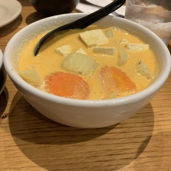 The Thai Thing - Yellow curry - Thai Near Me - Los Angeles, California