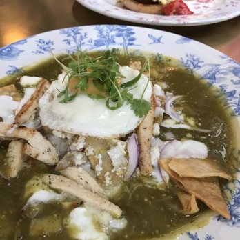 Little Hen - Chilaquiles verdes - Breakfast & Brunch Near Me - Miami, Florida Little Hen - Chilaquiles verdes - Breakfast & Brunch Near Me - Miami, Florida