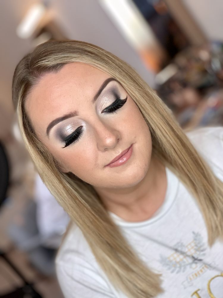 REBECCA GREGORY MUA Widnes, Halton, United Kingdom Makeup Artists