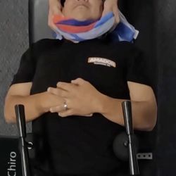 Sam The Chiropractor - Pastor Javier Gets His First Ring Dinger® Spinal Decompression Release #spinaldecompression #ringdinger #chiropractor
