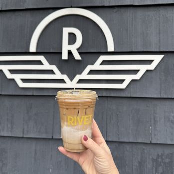 Rivet Coffee Bar & Roastery - Iced Vanilla Blackberry Latte - Coffee Roasteries Near Me - Westfield, Indiana Rivet Coffee Bar & Roastery - Iced Vanilla Blackberry Latte - Coffee Roasteries Near Me - Westfield, Indiana