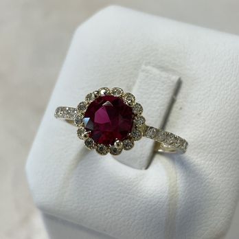 Salerno Pawn and Jewelry - Colored stone rings for July. - Pawn Shops Near Me - Stuart, Florida Salerno Pawn and Jewelry - Colored stone rings for July. - Pawn Shops Near Me - Stuart, Florida