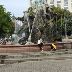 Neptunbrunnen