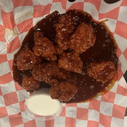 Underdog Sports Bar & Grill - None
