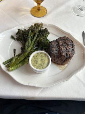 Slater's Steakhouse by null
