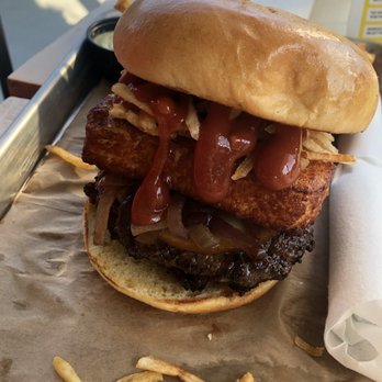 PINCHO - Pipo Burger - Burgers Near Me - Miami, Florida PINCHO - Pipo Burger - Burgers Near Me - Miami, Florida
