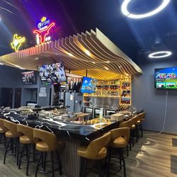 Hype Bar and Grill