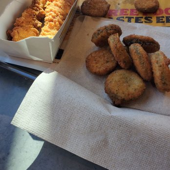 Carl's Jr - Burgers Near Me - Litchfield Park, Arizona