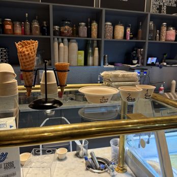 Humphry Slocombe - Ice Cream & Frozen Yogurt Near Me - Emeryville, California