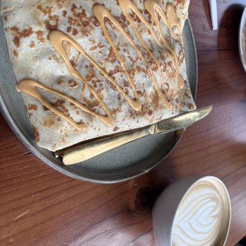 Hops & Beans Cafe - Breakfast Crepe and spiced cinnamon latte - Cafes Near Me - Fremont, California