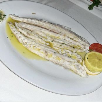 Il Gabbiano - Whole Branzino - Italian Near Me - Miami, Florida Il Gabbiano - Whole Branzino - Italian Near Me - Miami, Florida