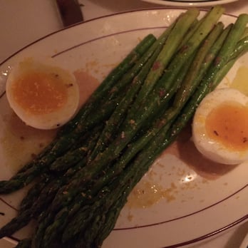 Le Fanfare - Asparagus - Italian Near Me - Brooklyn, New York