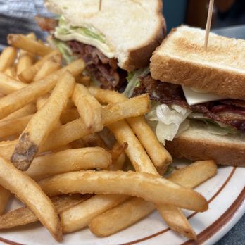 Ritz Barbecue - BLT - Ice Cream & Frozen Yogurt Near Me - Allentown, Pennsylvania Ritz Barbecue - BLT - Ice Cream & Frozen Yogurt Near Me - Allentown, Pennsylvania