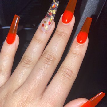Blossom Nails - Nail Salons Near Me - Vallejo, California