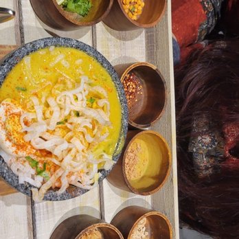 PŌPA - Chicken Khowsuey - Burmese Near Me - Toronto, Ontario PŌPA - Chicken Khowsuey - Burmese Near Me - Toronto, Ontario