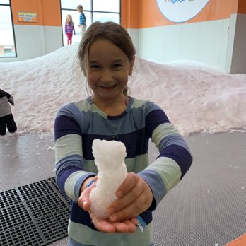 Pigeon Forge Snow - Snow room - Tubing Near Me - Pigeon Forge, Tennessee Pigeon Forge Snow - Snow room - Tubing Near Me - Pigeon Forge, Tennessee